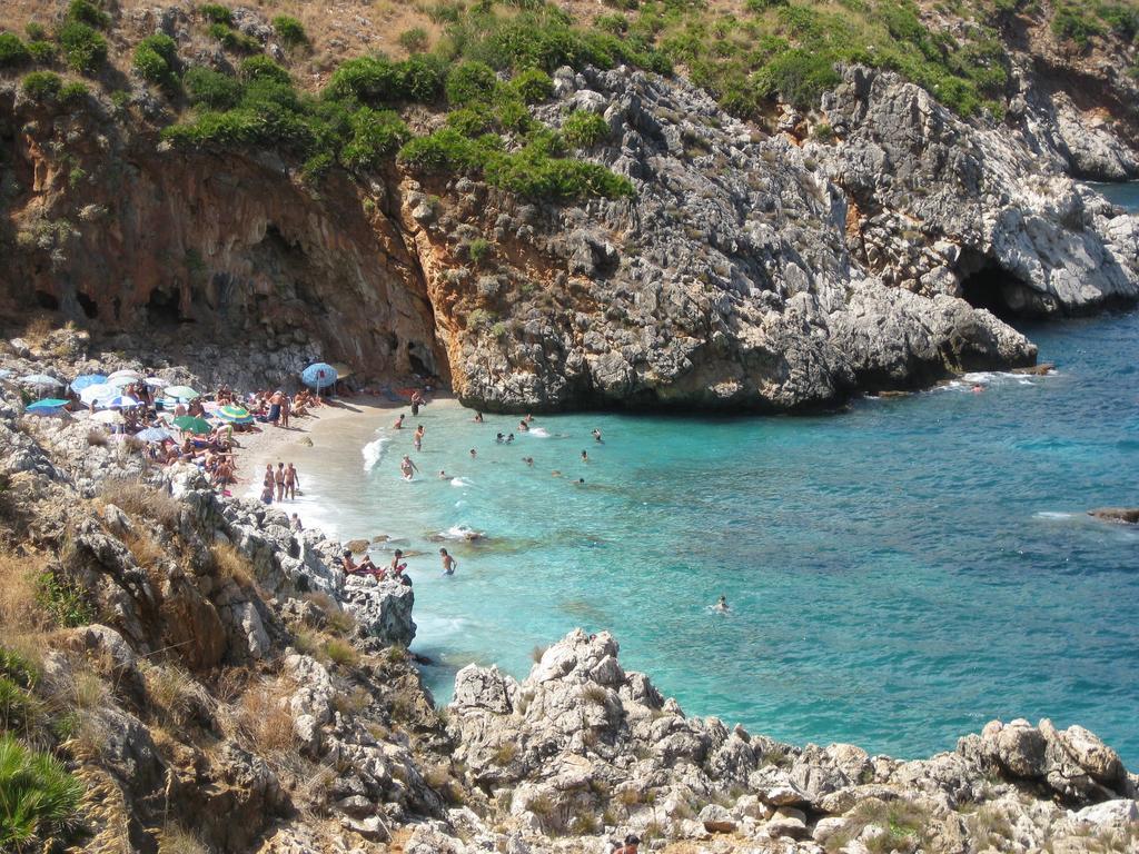 Appartamento Al Mare Cusumano Трапето Стая снимка