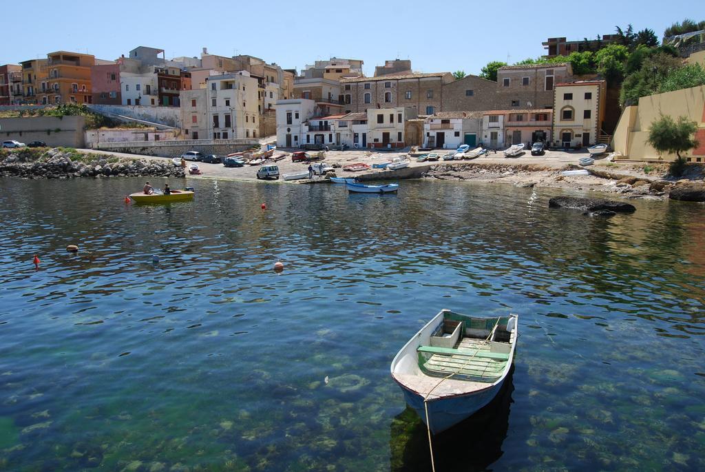 Appartamento Al Mare Cusumano Трапето Стая снимка